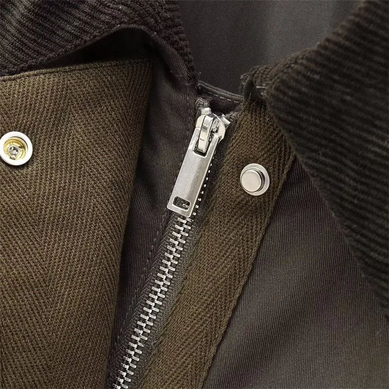 Casaco Feminino com Bolso Lavíria