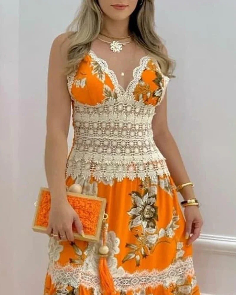 Vestido Longo Estampado com Detalhes em Renda Nerita