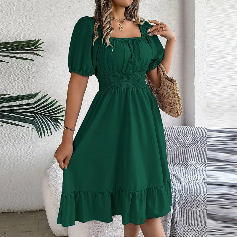 Vestido com Gola Quadrada Davina