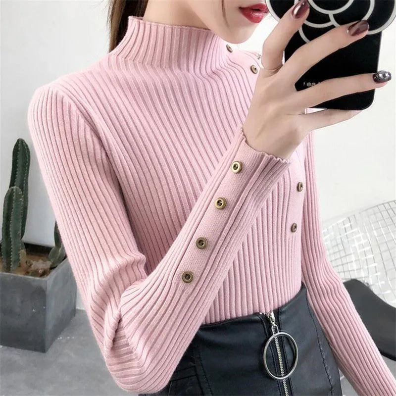 Suéter Feminino com Gola Alta e Botão