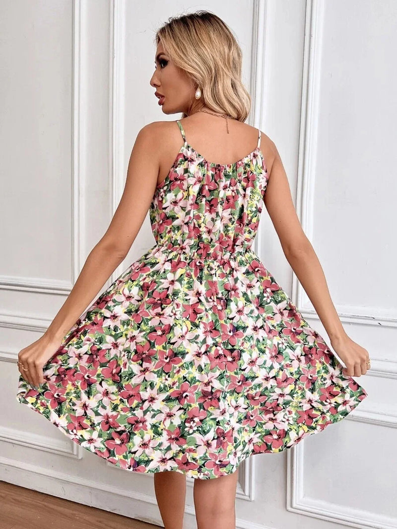 Vestido Curto com Estampa Floral Alexandrina