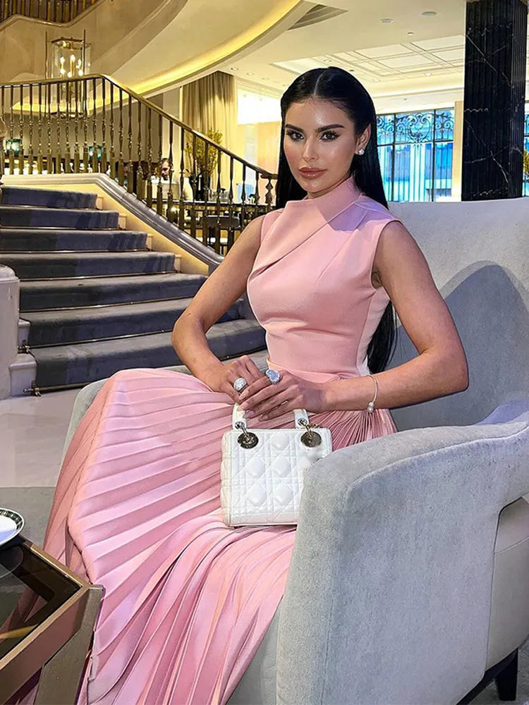 Vestido Plissado Sem Mangas