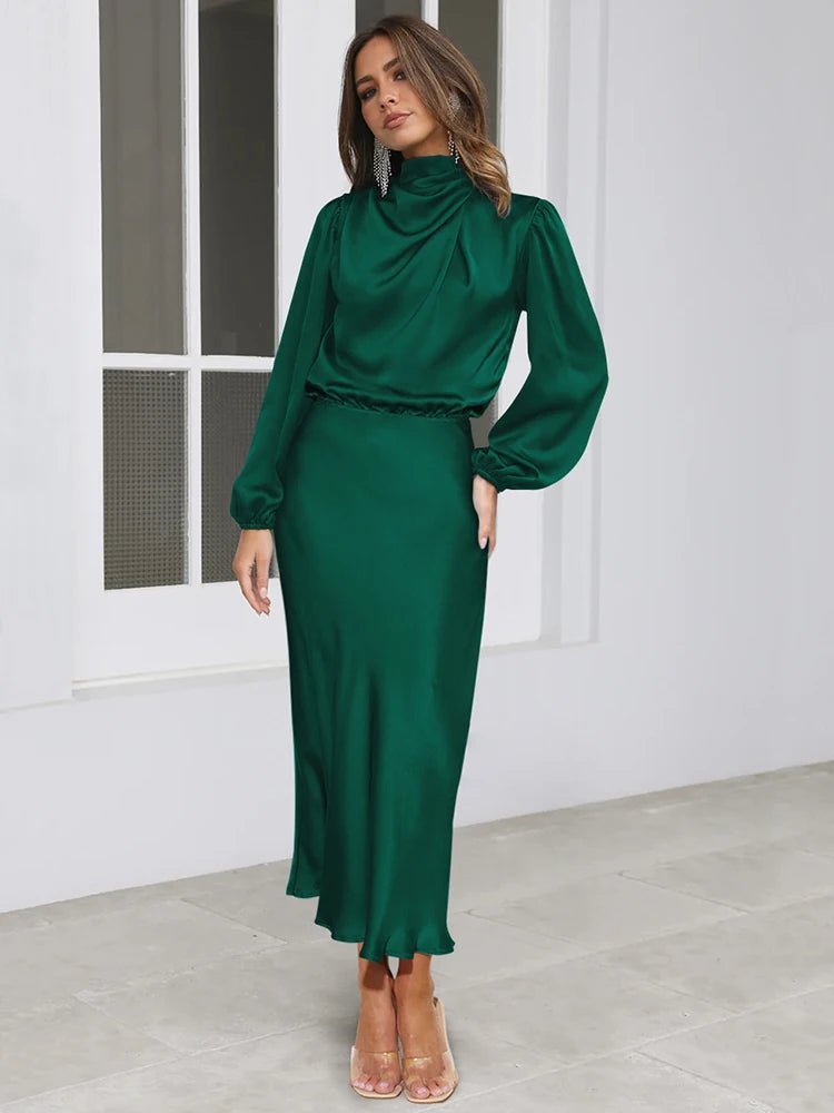 Vestido em Cetim com Manga Comprida - Vennanci