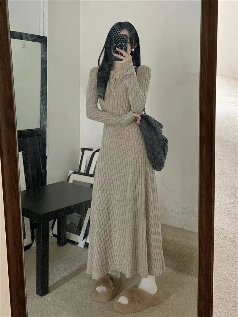 Vestido Feminino Longo de Malha com Manga Comprida - Vennanci